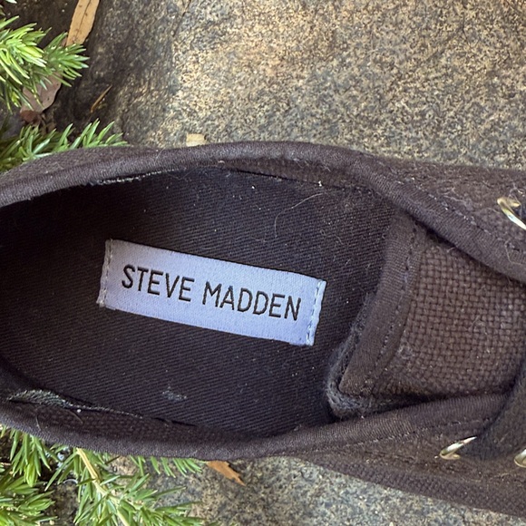 STEVE MADDEN BLACK ELORE PLATFORM CANVAS SNEAKERS - 7 🖤👟 - Picture 8 of 12